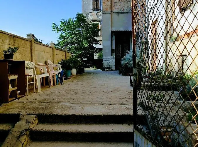 Konukevi Center Arena Belvedere And Pula