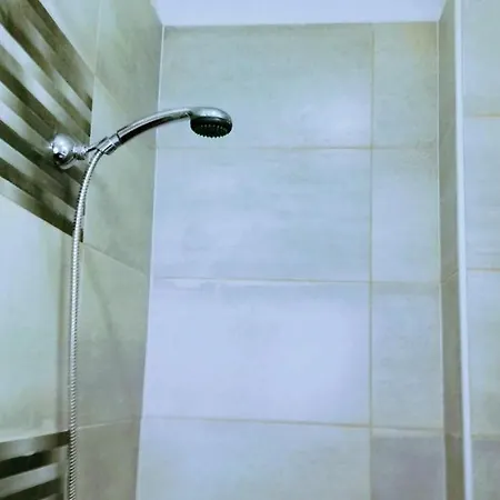 招待所 Center Arena Belvedere And 普拉