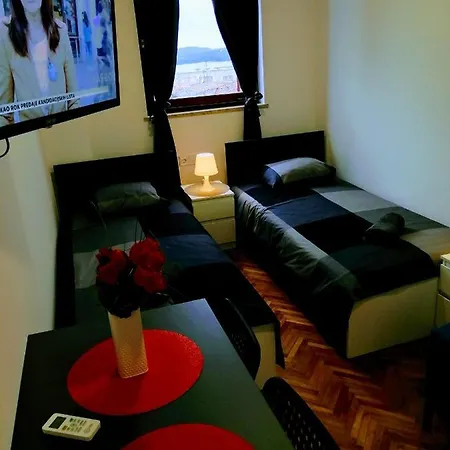 Center Arena Belvedere And *