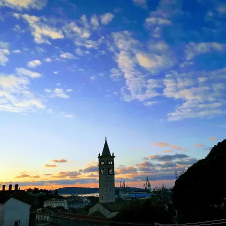 Guest house Center Arena Belvedere And