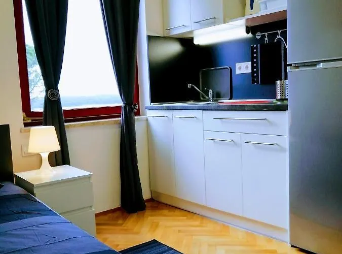 Center Arena Belvedere And Pula