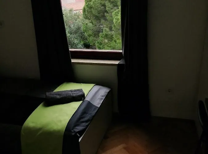 Center Arena Belvedere And Pula