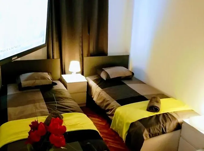 Center Arena Belvedere And *