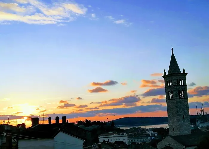 Guest house Center Arena Belvedere And