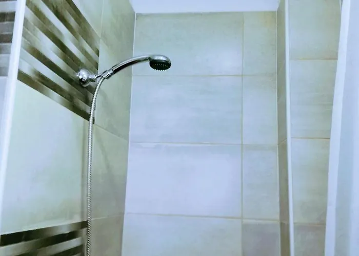 Gasthof Center Arena Belvedere And Pula